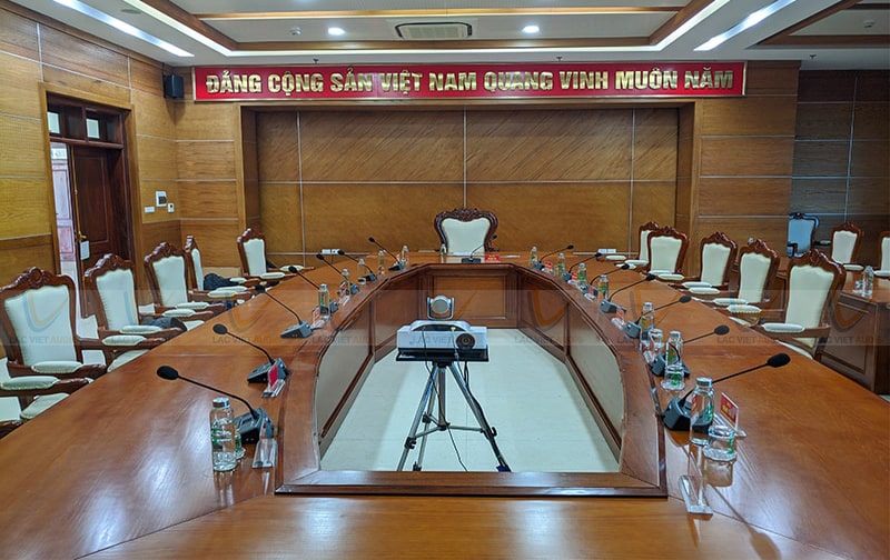 Dự án âm thanh phòng họp Nuoxun cho văn phòng Huyện ủy tại Phú Thọ