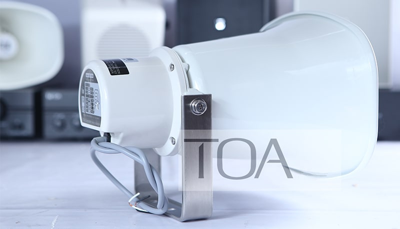 Loa TOA SC630M có khả năng đưa âm thanh đi xa cả 1 - 2km rất rõ ràng và rành mạch