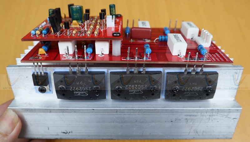 Mạch công suất 12 sò Sanken là board mạch cao cấp sử dụng transistor của hãng Sanken