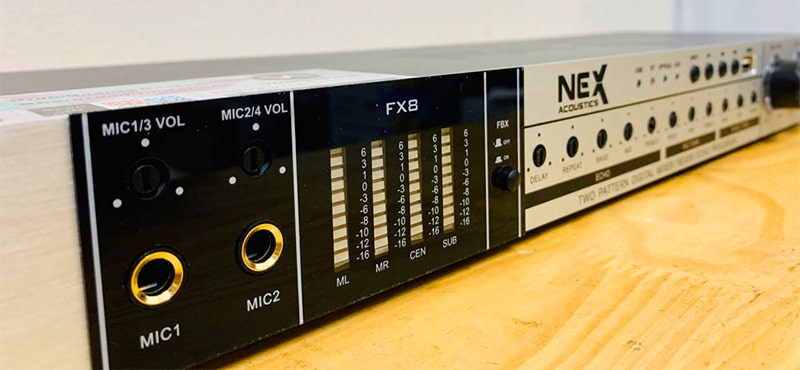 Nex FX8 có hệ thống chống hú giúp giọng luôn trong trẻo, các hiệu ứng để tiếng chuyên nghiệp