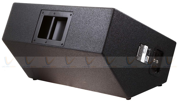 Thiết kế của loa monitor Yamaha CM15V thông minh và tiện dụng đa năng 