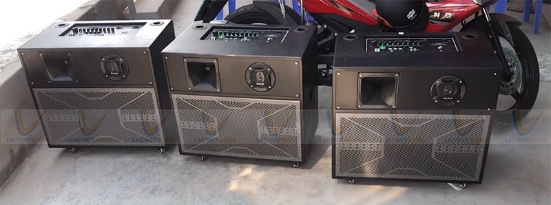Vỏ thùng loa kéo bass 25 đôi DCS A210: 1.350.000 VNĐ