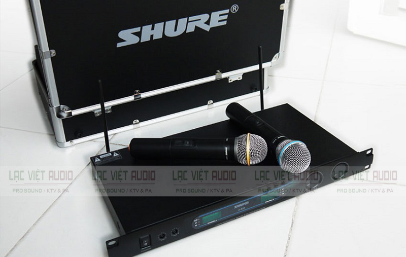 Micro không dây SHURE U820 chính hãng giá rẻ nhất thị trường
